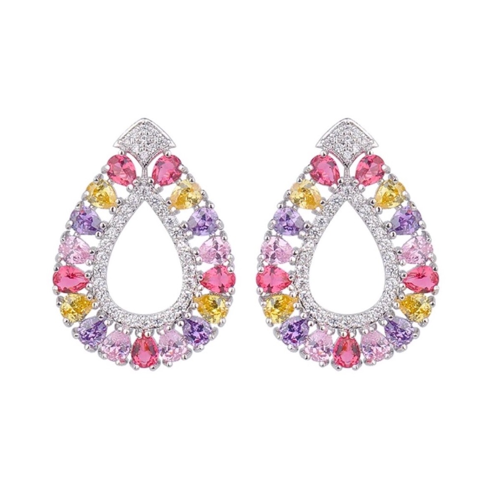 🌺 Swarovski Crystals Avneet Earrings - Picture 2 of 6